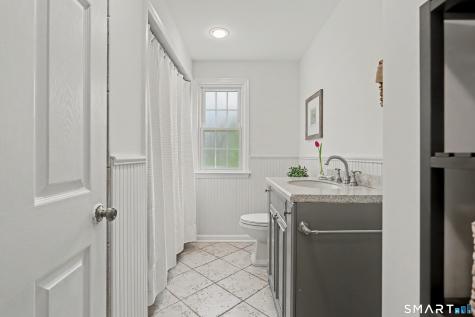 97 Ridgeview Avenue Trumbull CT 06611