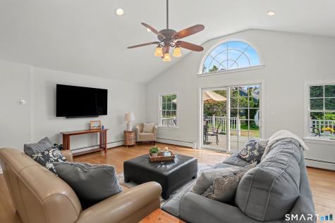 97 Ridgeview Avenue Trumbull CT 06611