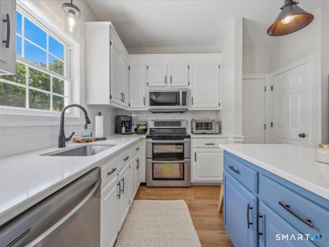 38 Tarragon Drive East Hampton CT 06424