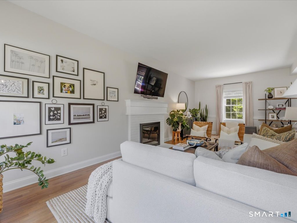 38 Tarragon Drive East Hampton CT 06424