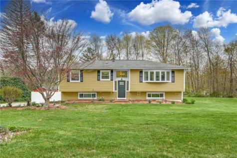 354 Quassapaug Road Woodbury CT 06798