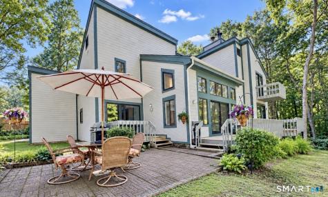 236 Tanglewood Circle Milford CT 06461
