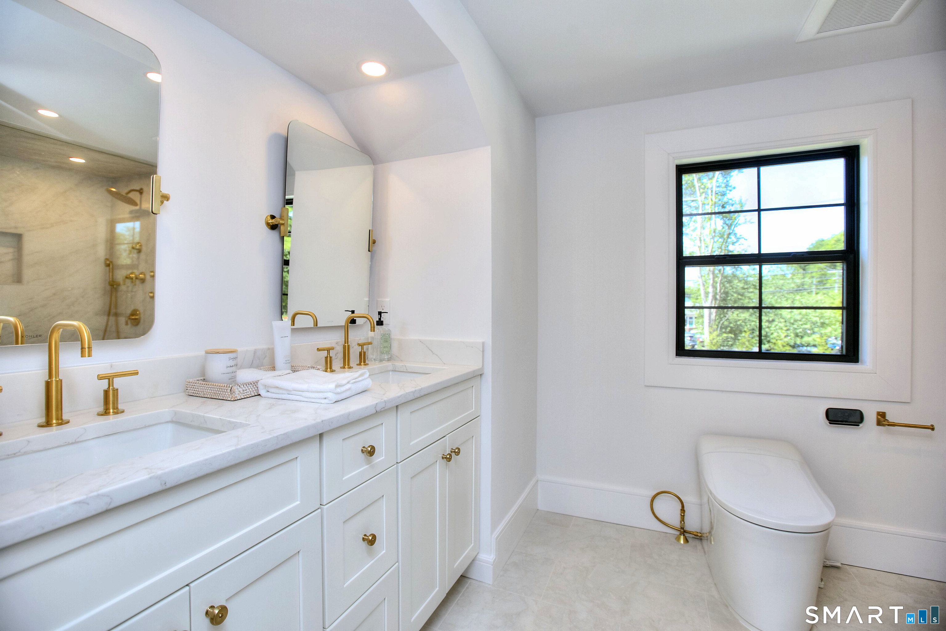 240 North Avenue Westport CT 06880