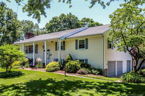 8 Skytop Drive Norwalk CT 06855