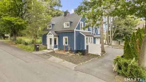 26 Trowbridge Street Waterbury CT 06710