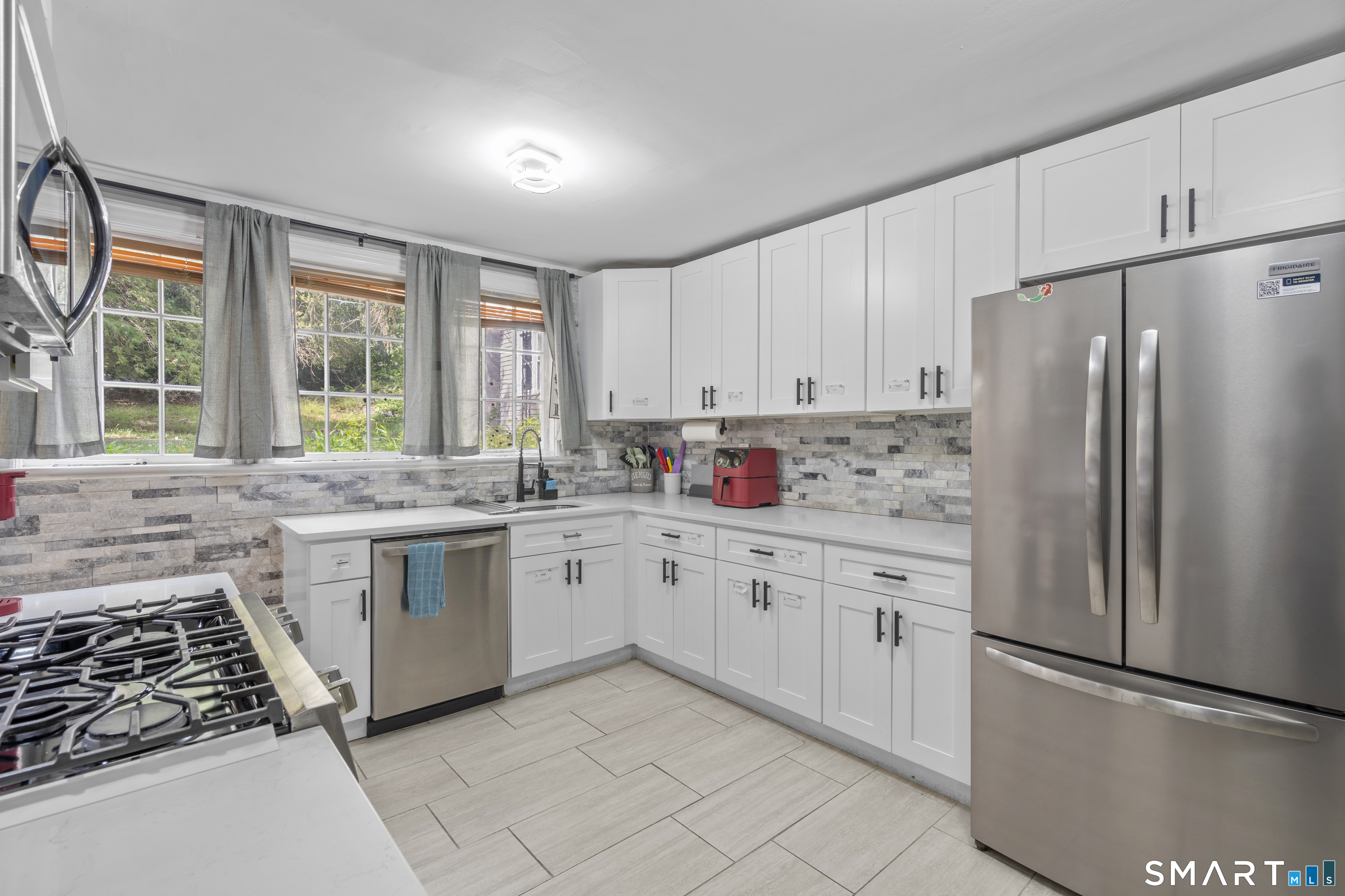 26 Trowbridge Street Waterbury CT 06710