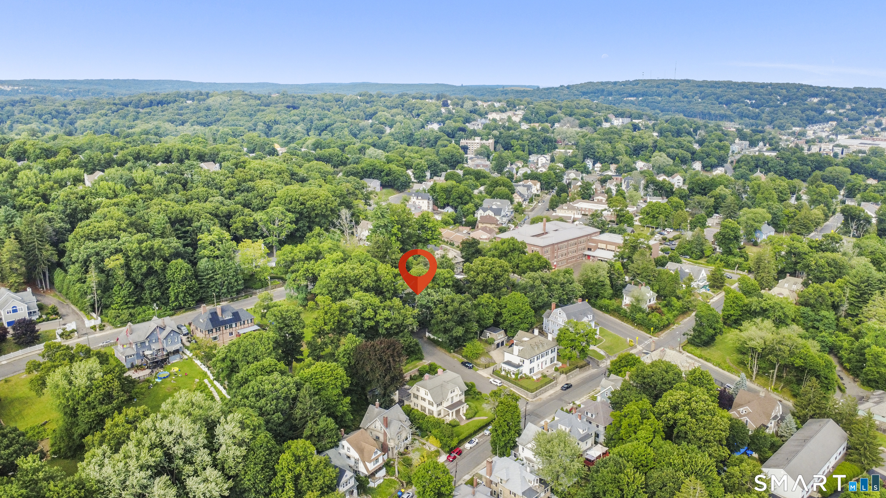 26 Trowbridge Street Waterbury CT 06710