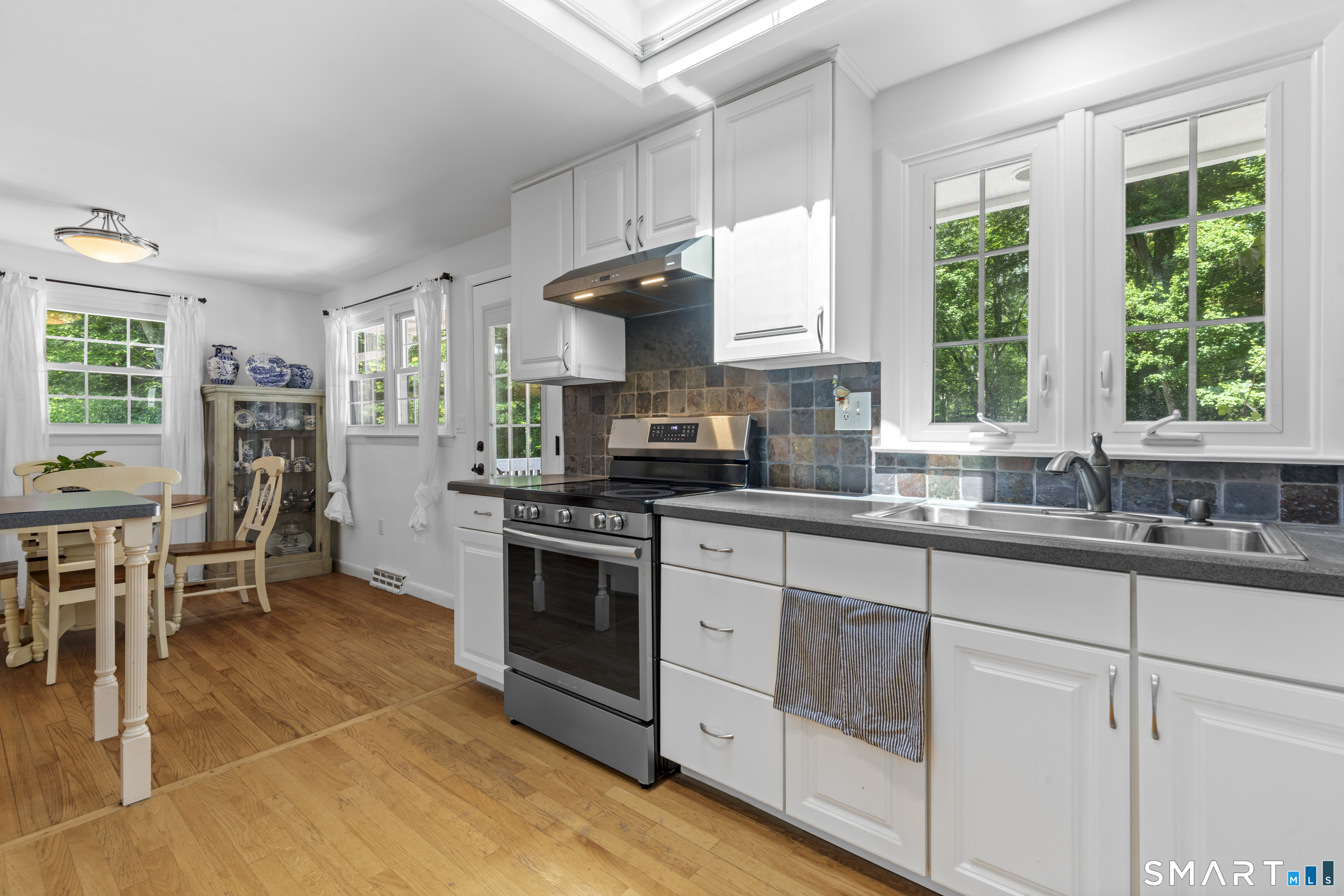 16 Tamarac Drive Madison CT 06443