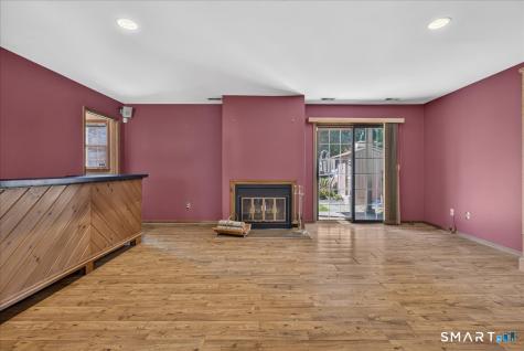 7 Oakledge Circle Norwalk CT 06854