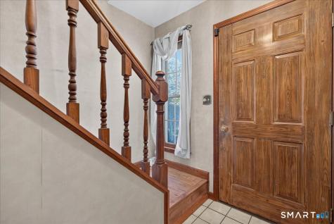 7 Oakledge Circle Norwalk CT 06854