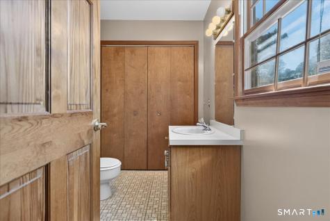 7 Oakledge Circle Norwalk CT 06854