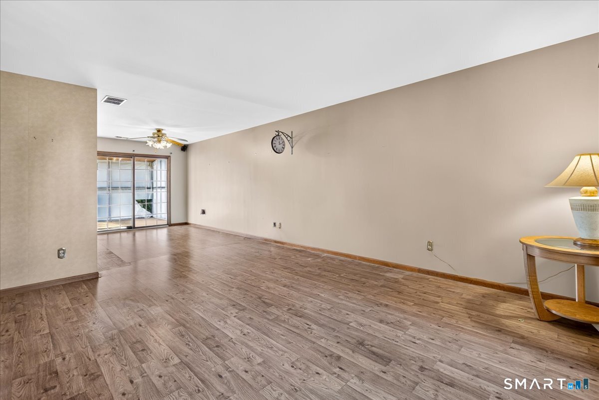 7 Oakledge Circle Norwalk CT 06854