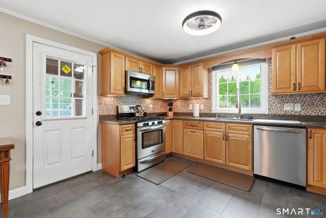 137 Wilbur Avenue Meriden CT 06450