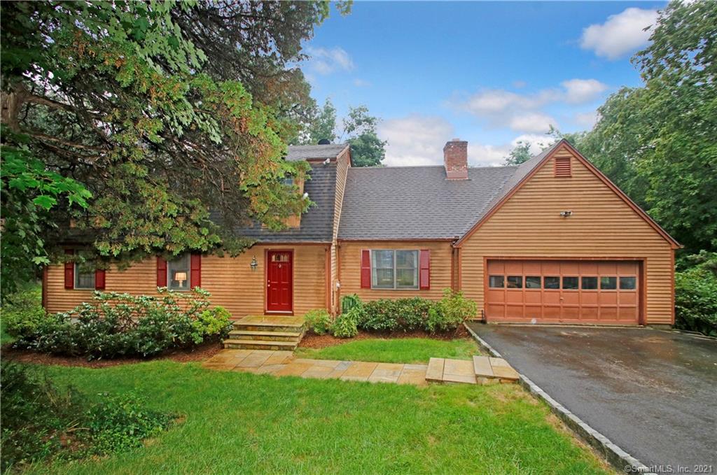 16 White Oak Farm Road Newtown CT 06470