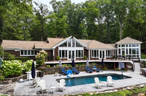 409 Northrop Street Bridgewater CT 06752