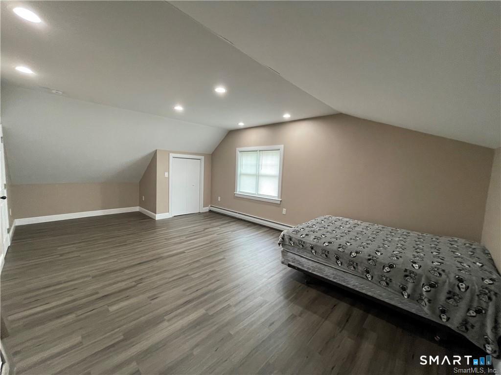 77 Simsbury Street Waterbury CT 06704