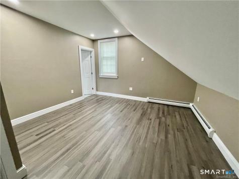 77 Simsbury Street Waterbury CT 06704