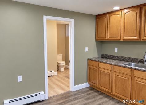 77 Simsbury Street Waterbury CT 06704