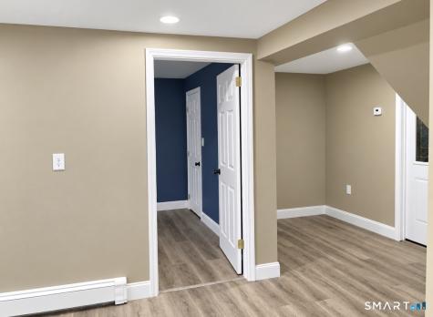 77 Simsbury Street Waterbury CT 06704