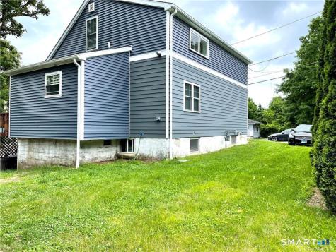 77 Simsbury Street Waterbury CT 06704