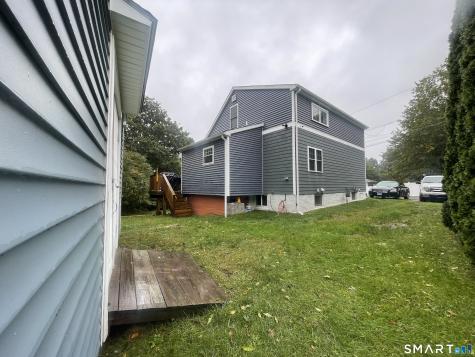 77 Simsbury Street Waterbury CT 06704