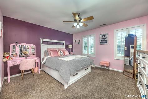 72 Westport Place Milford CT 06461
