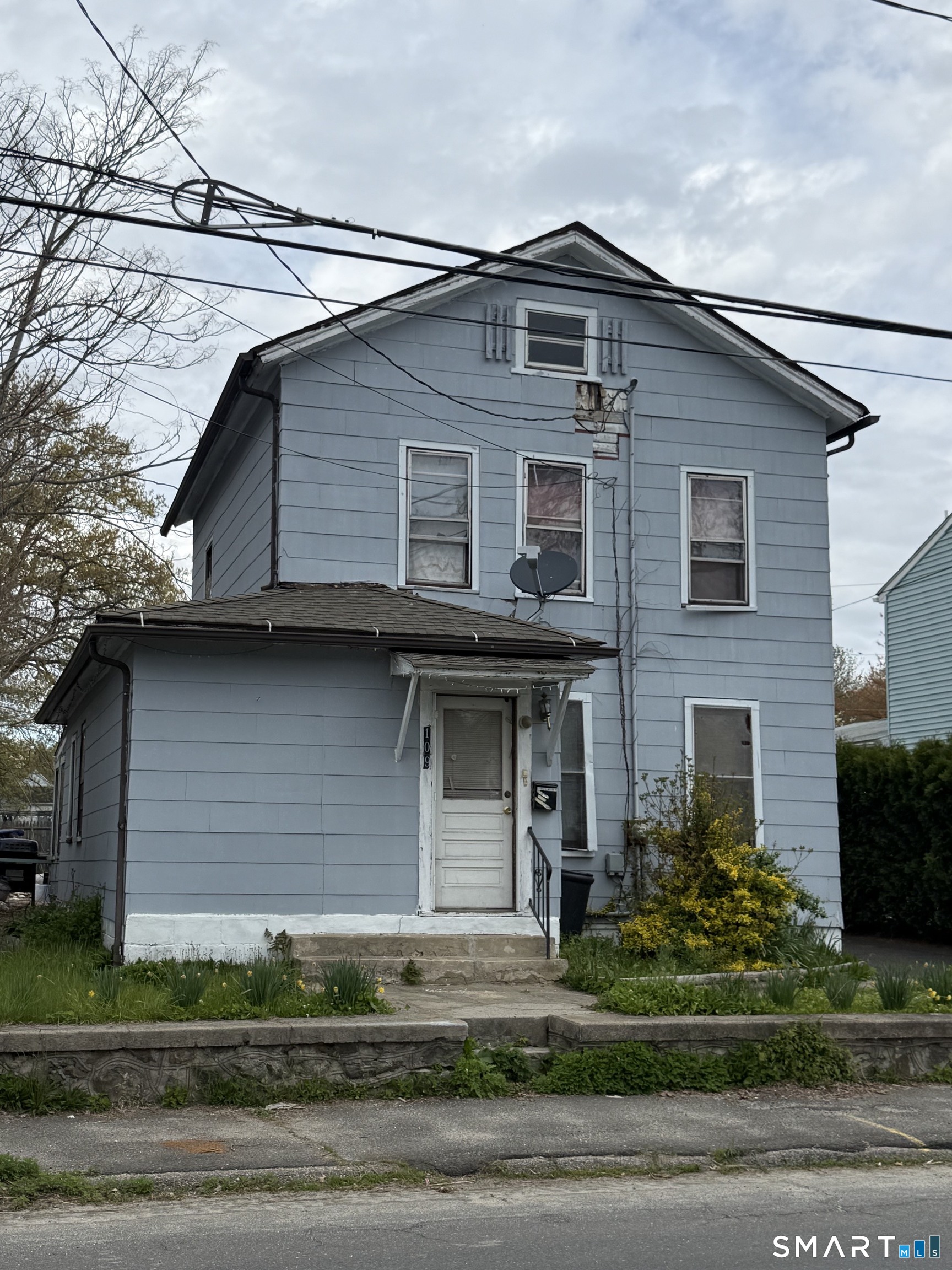 109 Edgewood Avenue Waterbury CT 06706