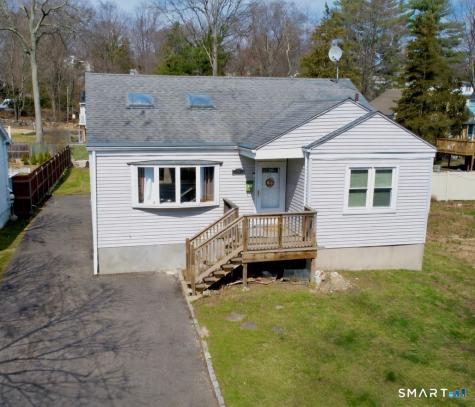 153 Oaklawn Avenue Stamford CT 06905