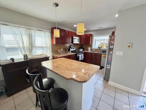 153 Oaklawn Avenue Stamford CT 06905
