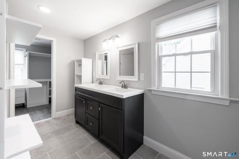 31 Ridgewood Road Windsor CT 06095