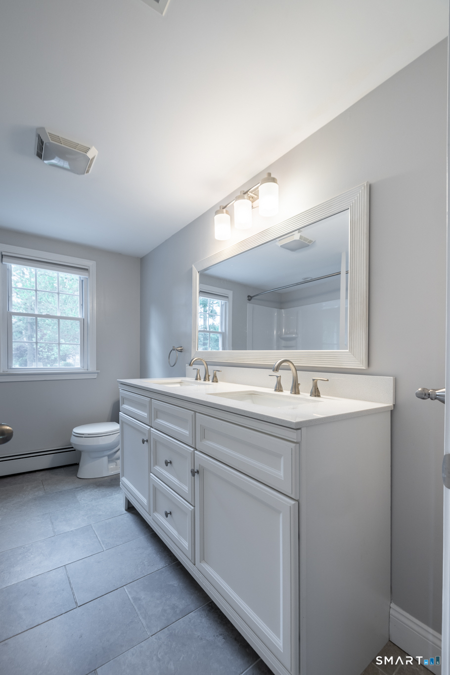 31 Ridgewood Road Windsor CT 06095