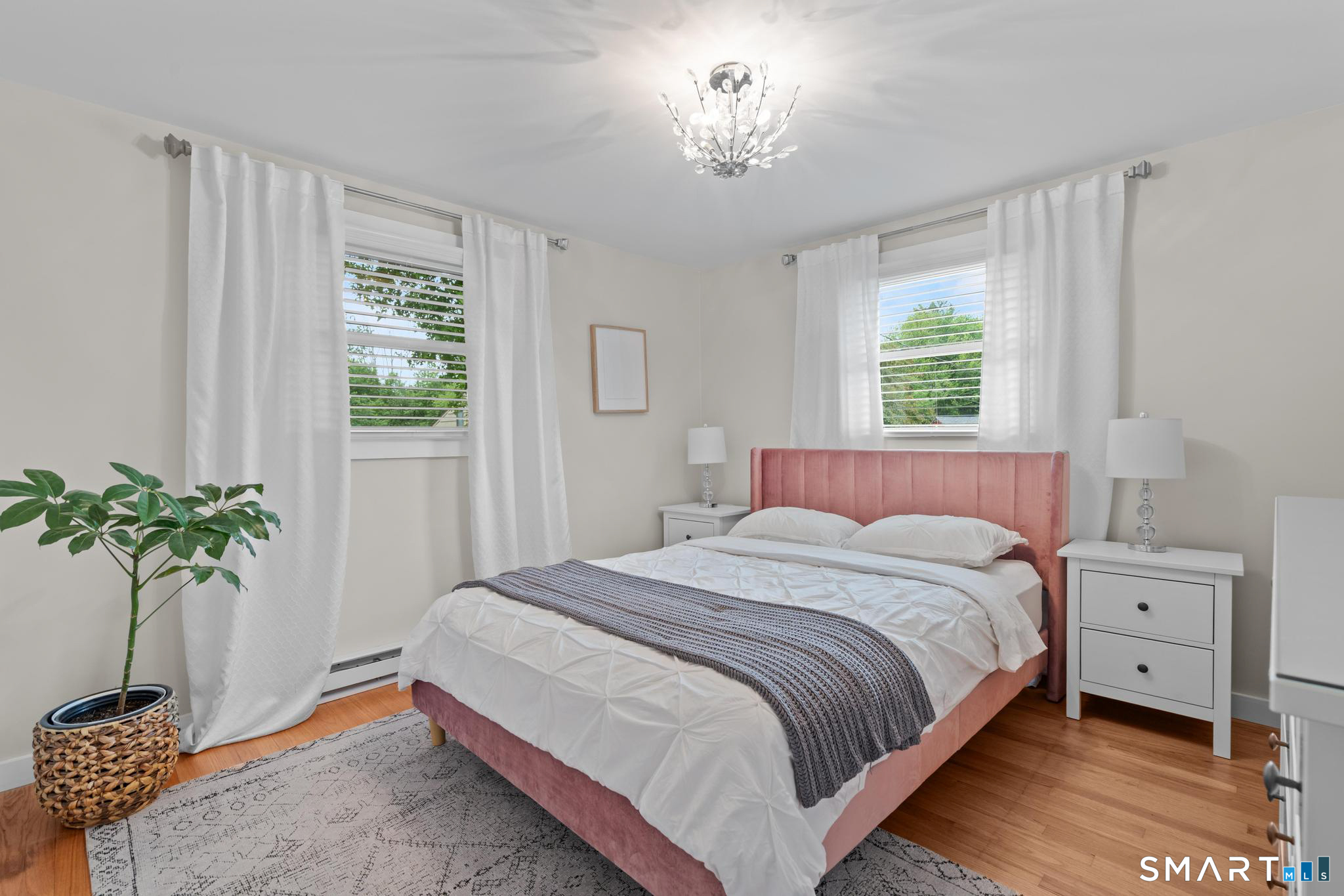 10 Riveredge Court Plainville CT 06062