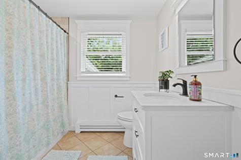 10 Riveredge Court Plainville CT 06062