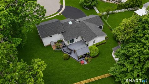 10 Riveredge Court Plainville CT 06062