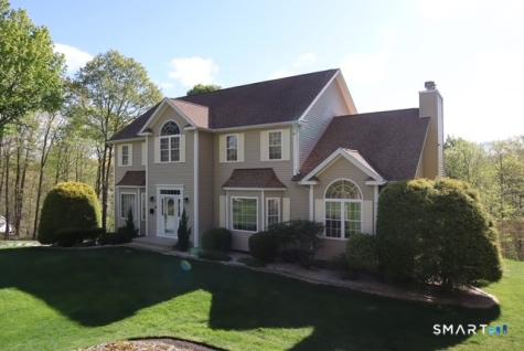 51 Brookfield Road Seymour CT 06483