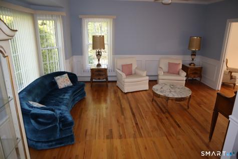 51 Brookfield Road Seymour CT 06483