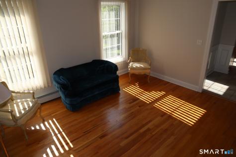51 Brookfield Road Seymour CT 06483