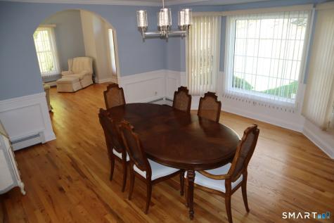 51 Brookfield Road Seymour CT 06483