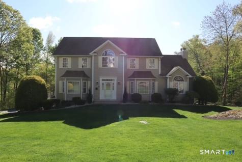 51 Brookfield Road Seymour CT 06483