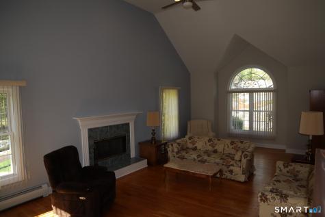51 Brookfield Road Seymour CT 06483