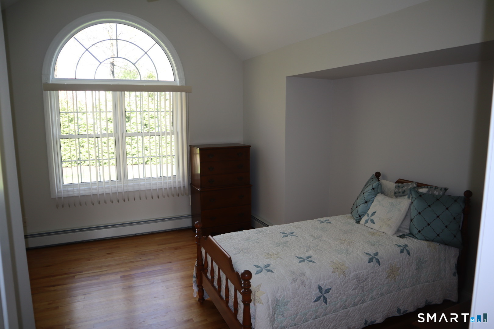 51 Brookfield Road Seymour CT 06483