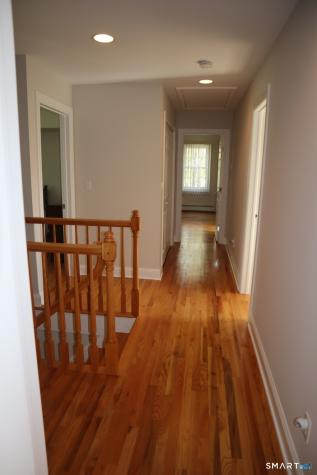 51 Brookfield Road Seymour CT 06483