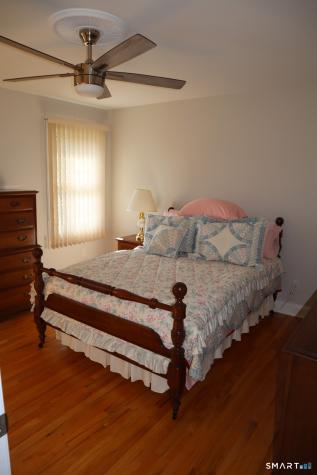 51 Brookfield Road Seymour CT 06483