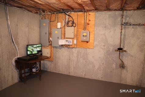 51 Brookfield Road Seymour CT 06483