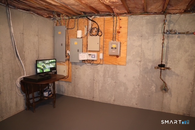 51 Brookfield Road Seymour CT 06483