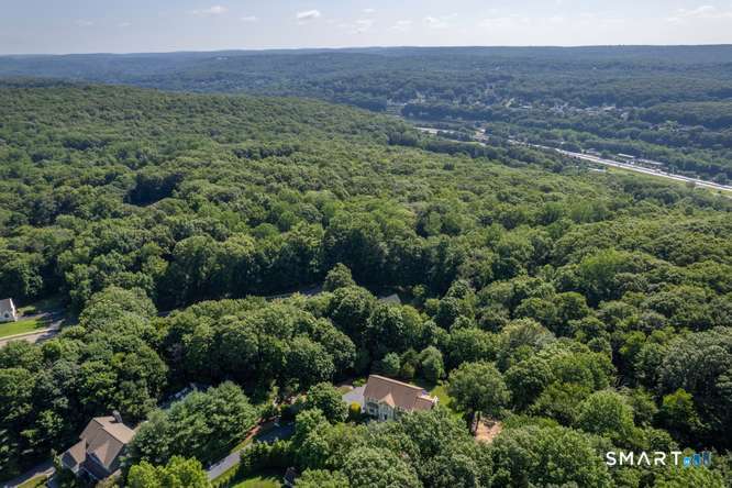 51 Brookfield Road Seymour CT 06483
