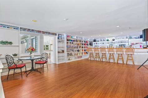 132 Merrimac Drive Trumbull CT 06611