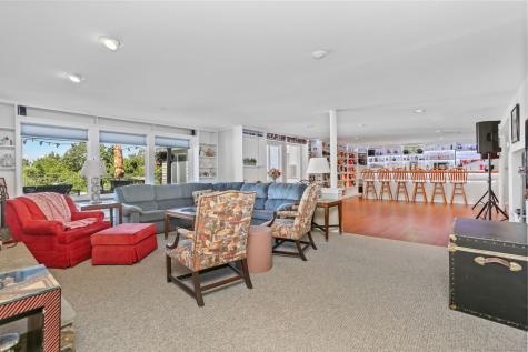 132 Merrimac Drive Trumbull CT 06611