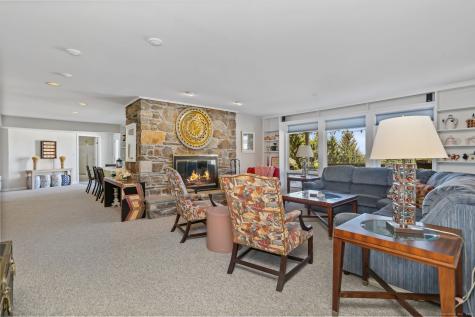 132 Merrimac Drive Trumbull CT 06611