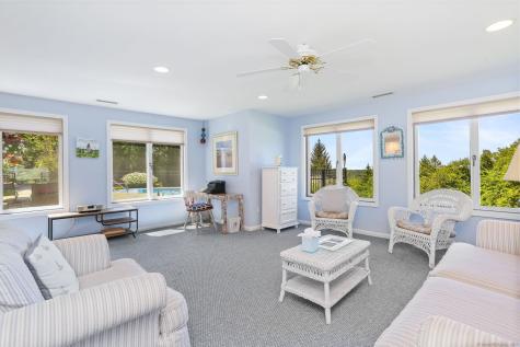 132 Merrimac Drive Trumbull CT 06611